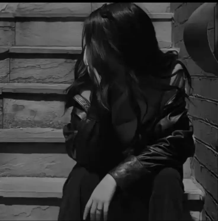 sad dp girl
